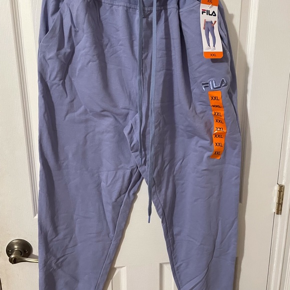 Fila Women Sweatpants New - Picture 3 of 5